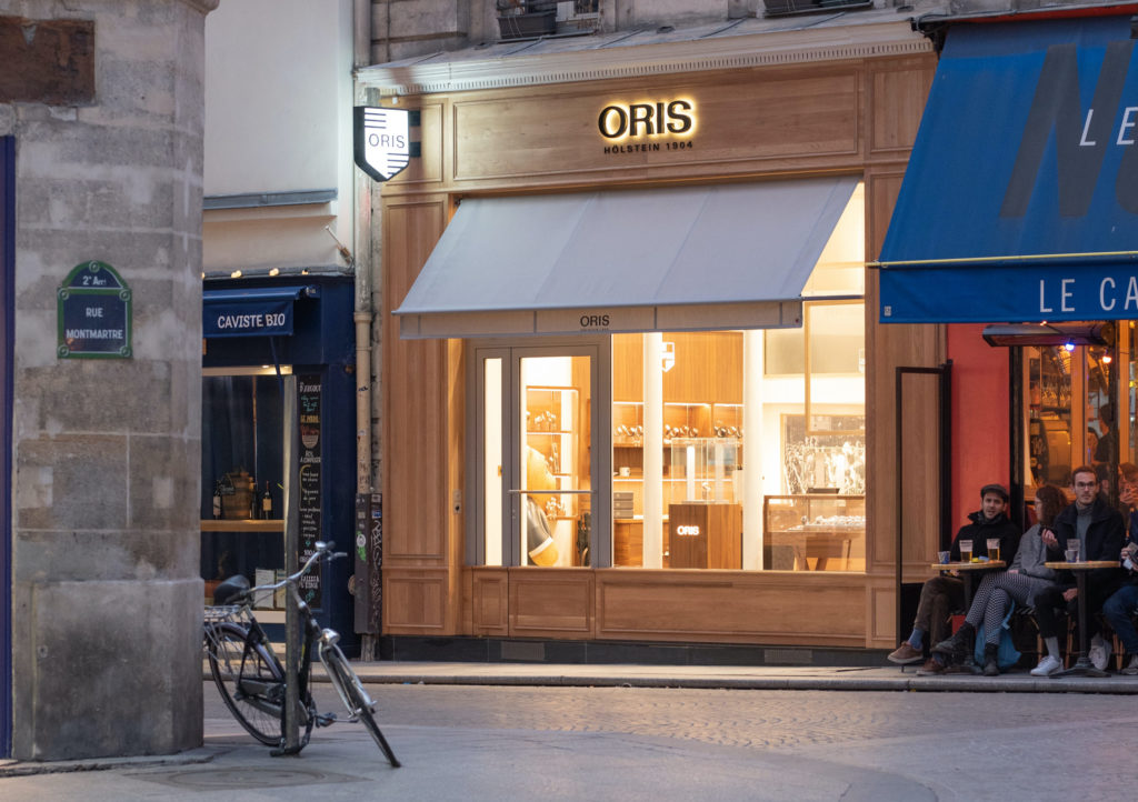 Devanture boutique Oris, rue Argot